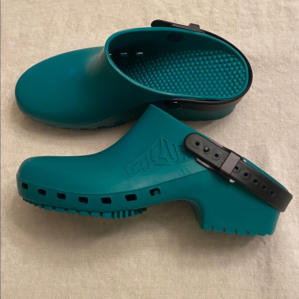 Stylish Teal Mules for Women - Picture 2 of 3
